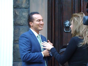 councilman Peter Vallone on the steps of the Steinway Mansion