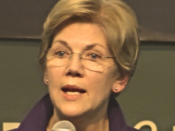 elizabeth warren speaking manhattan march 30 2015